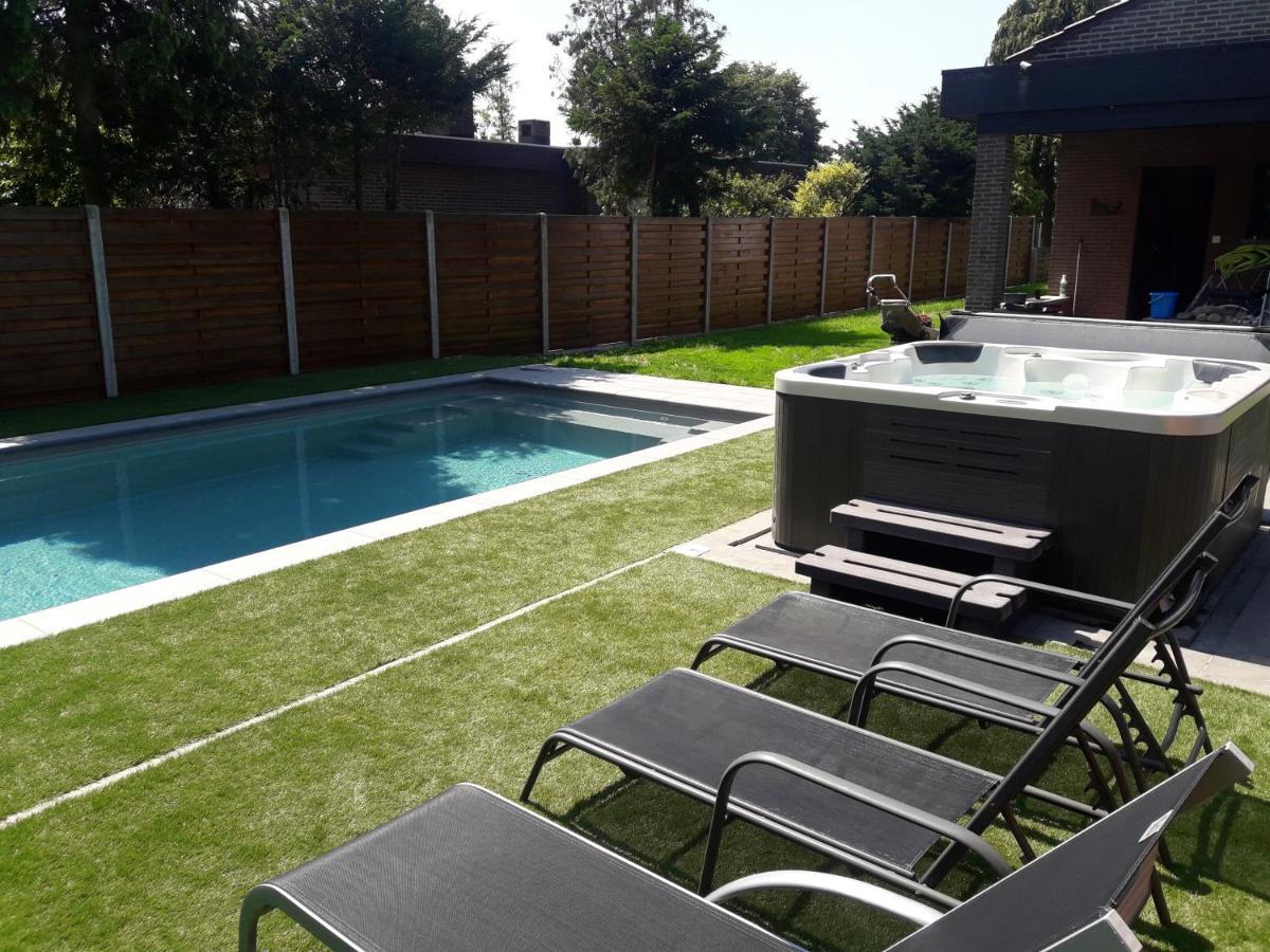 Appartement All In & Zwembad Leopoldsburg Exterior photo